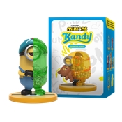 MINONS FIGURINE A COLLECTIONER  KANDY