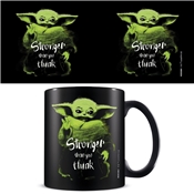 STAR WARS : LE MANDALORIEN (PLUS FORT QU'ON NE LE CROIT) MUG NOIR POD