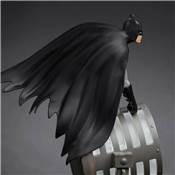 BATMAN DC COMICS FIGURINE LIGHT