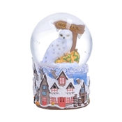 HARRY POTTER HOGSMEADE VILLAGE SNOW GLOBE