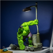 LAMPE DIORAMA HULK